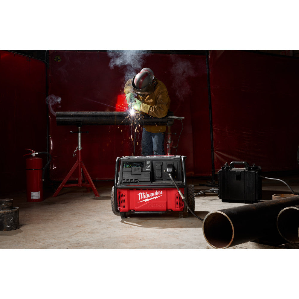 Milwaukee 3300R ROLL-ON PACKOUT 7200W/3600W 2.5kWh Battery Station Power Supply - Image 10